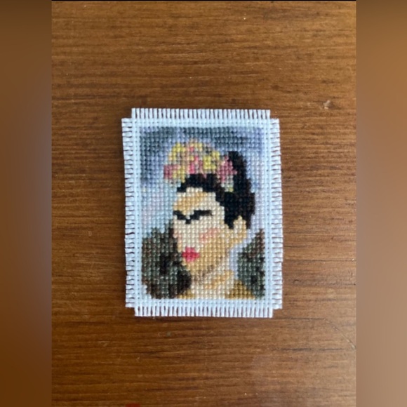 Frida Kahlo’s “Self Portrait” in Mini Cross Stitch Art - Picture 2 of 4